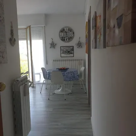 Virginia House San Lorenzo * San Lorenzo al Mare